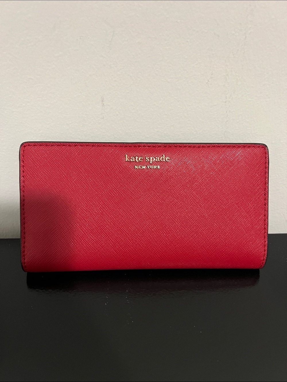 kate spade Red Saffiano Continental Wallet with Gold Logo